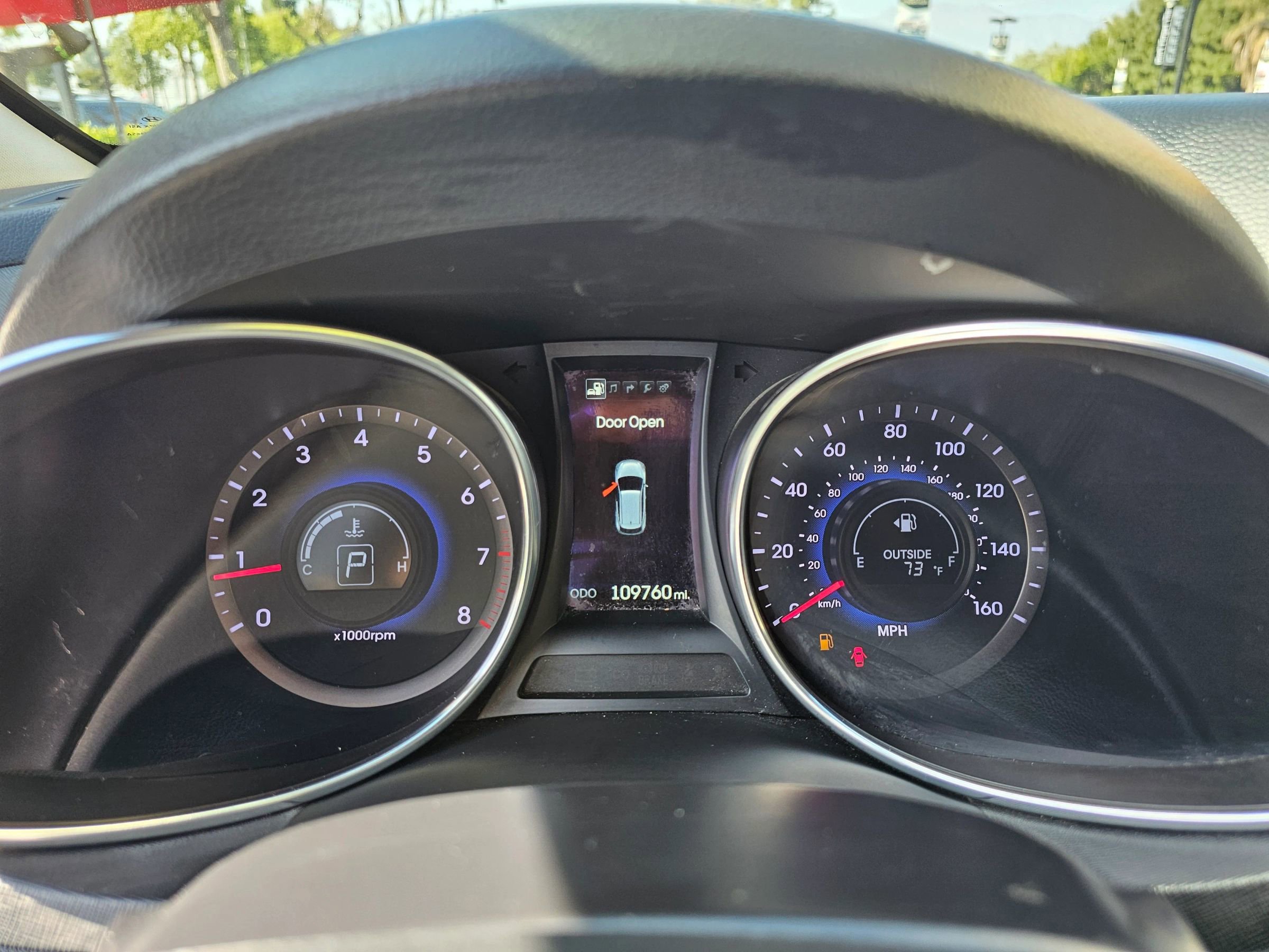 Used 2015 Hyundai Santa Fe Sport 2.0T w/ Option Group 05 FWD image 26
