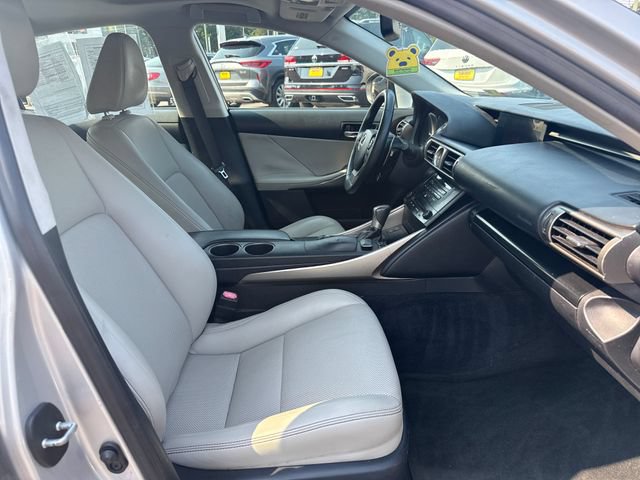 Used 2014 Lexus IS 250 AWD w/ Navigation Package image 9