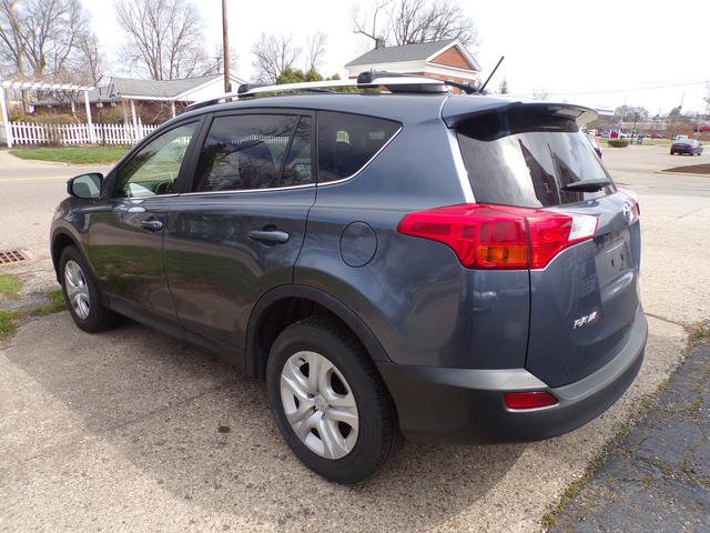 Used 2014 Toyota RAV4 LE image 7