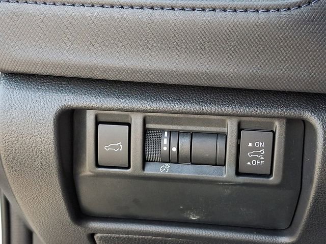 Certified 2025 Subaru Forester Premium image 26