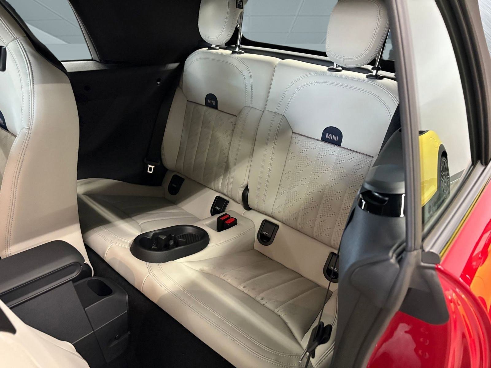 New 2026 MINI Cooper S image 14