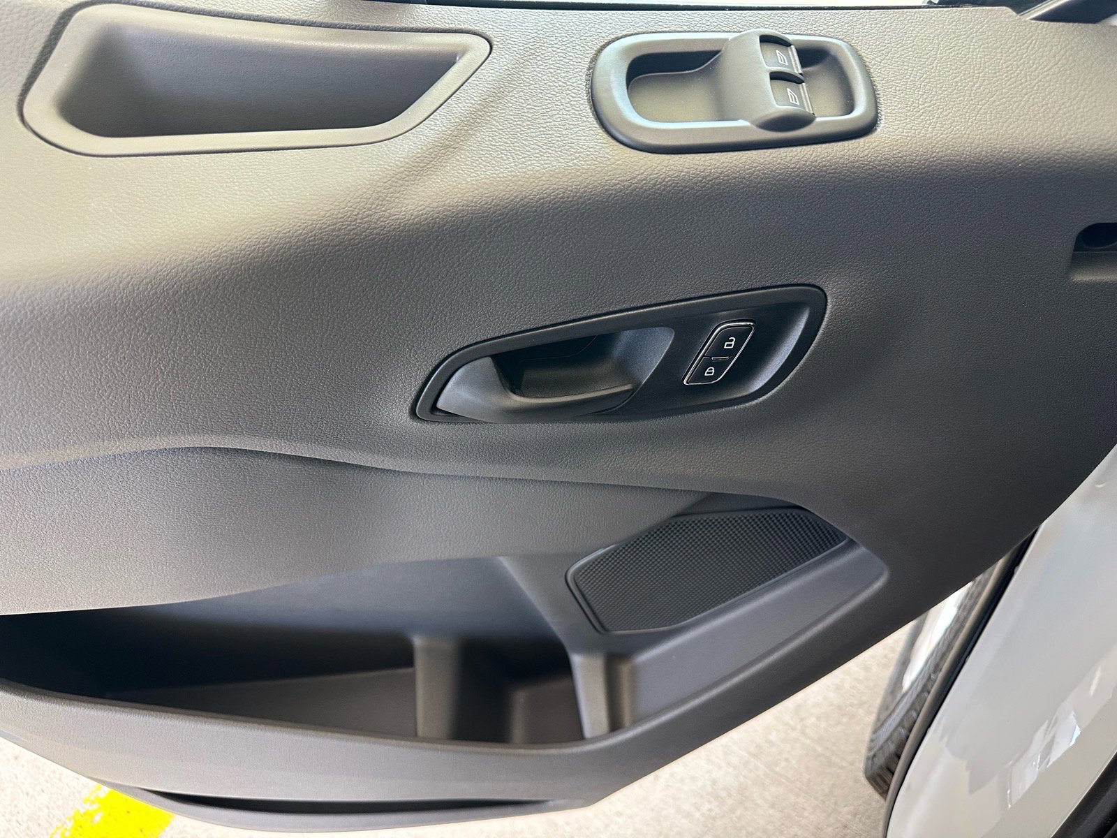 New 2026 Ford Transit 250 148 Medium Roof w/ Exterior Upgrade Package image 20