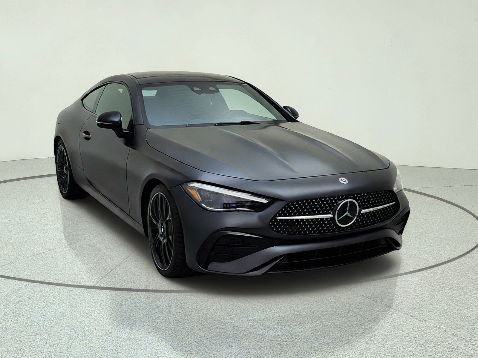 New 2027 Mercedes-Benz CLE 450 4MATIC Coupe image 4