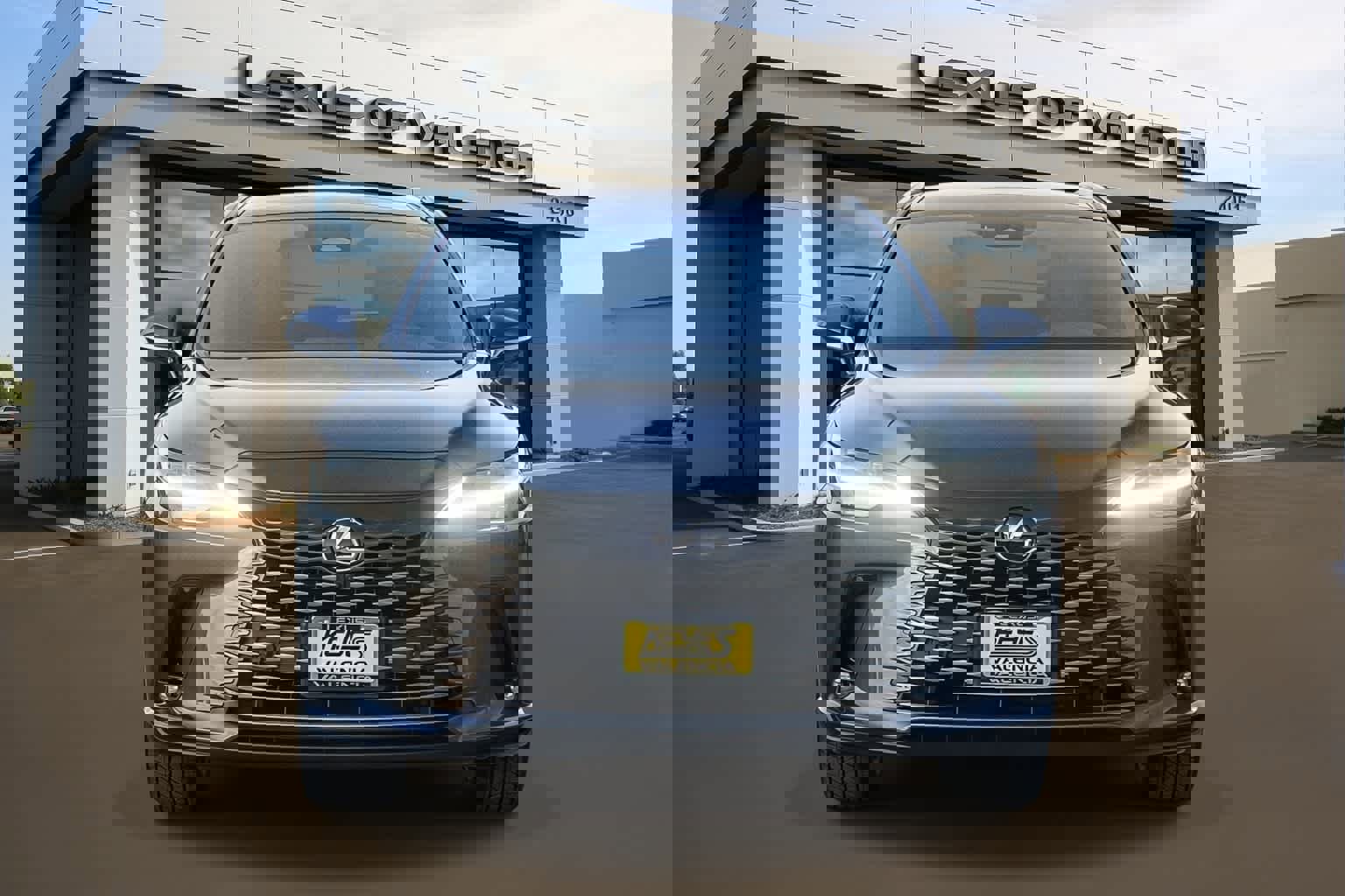 New 2026 Lexus RX 450h Luxury image 6