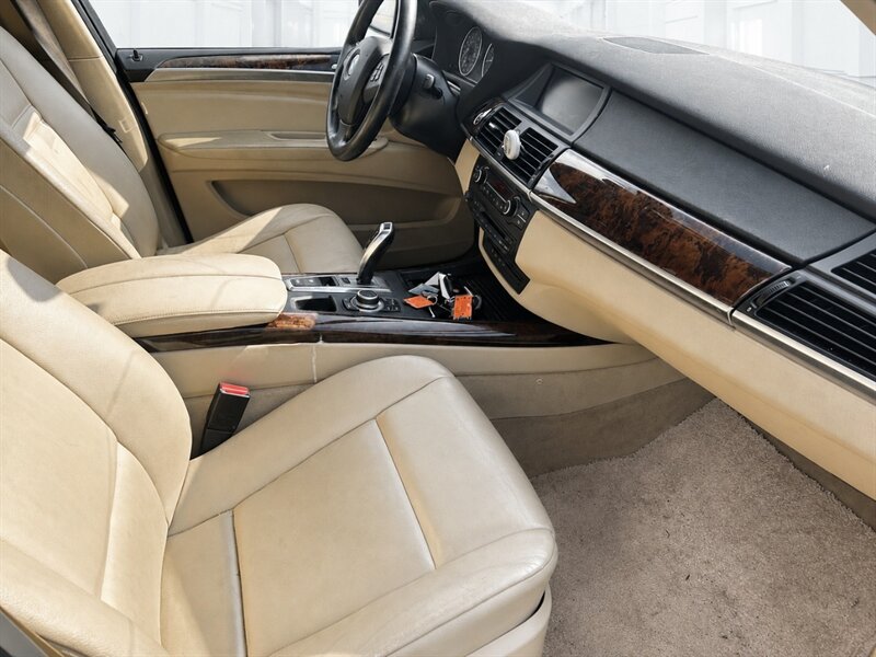 Used 2010 BMW X5 xDrive30i AWD/4WD image 8