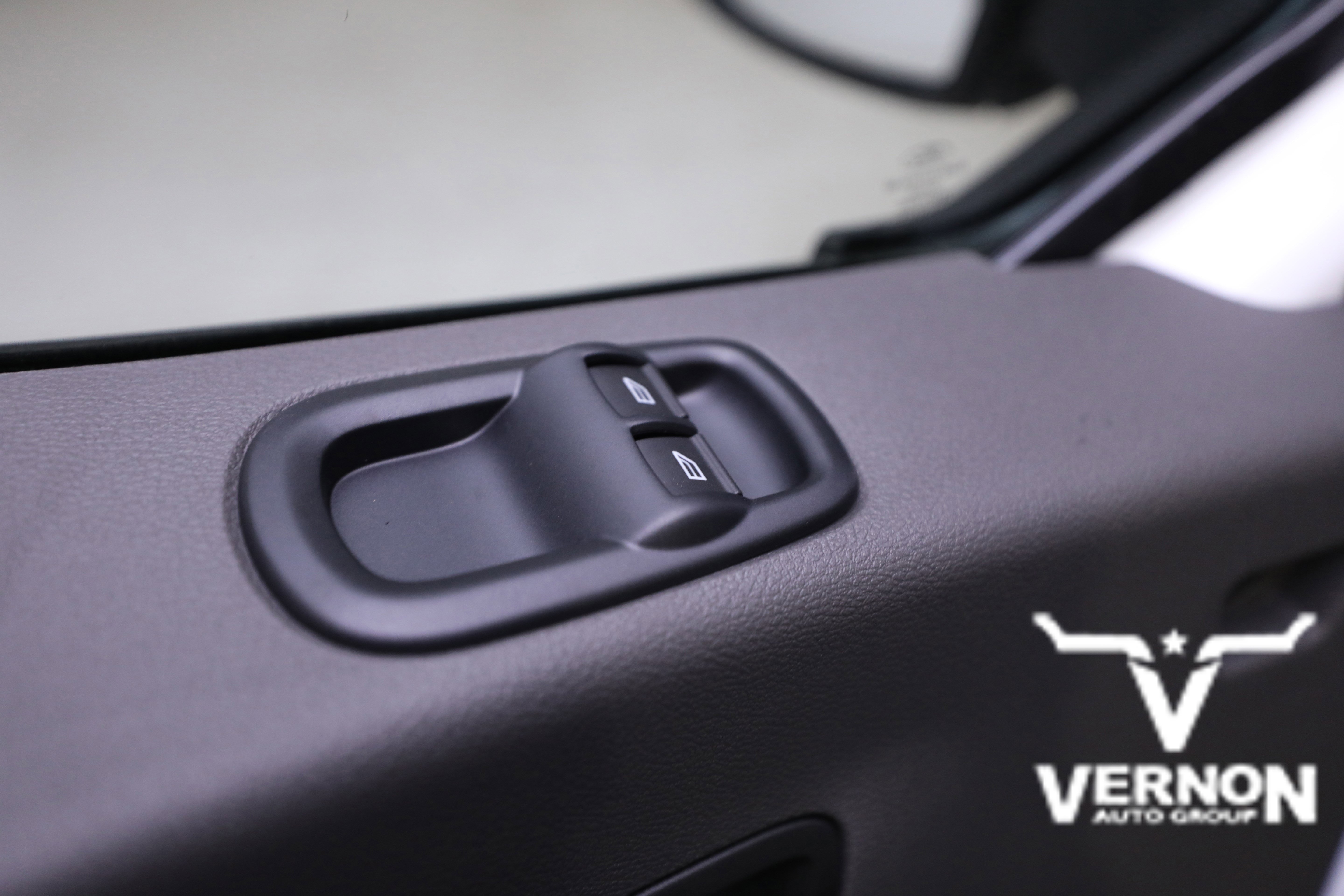 New 2025 Ford Transit 150 Low Roof image 17