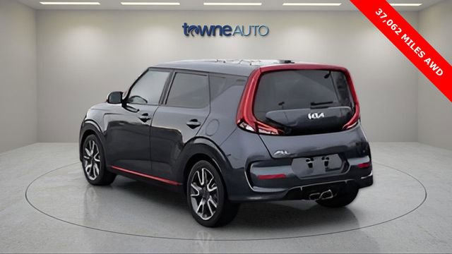 Used 2022 Kia Soul Turbo image 3