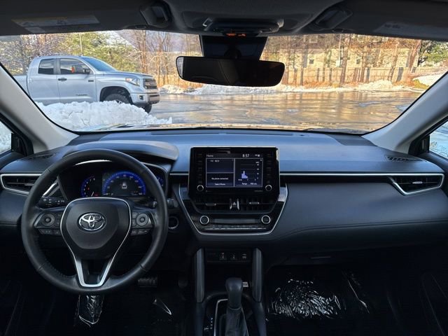 Certified 2022 Toyota Corolla Cross XLE image 15