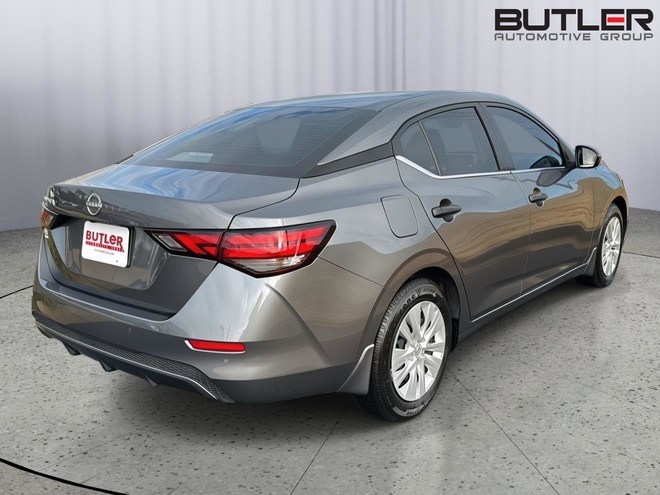 Used 2025 Nissan Sentra S w/ Trunk Package image 5