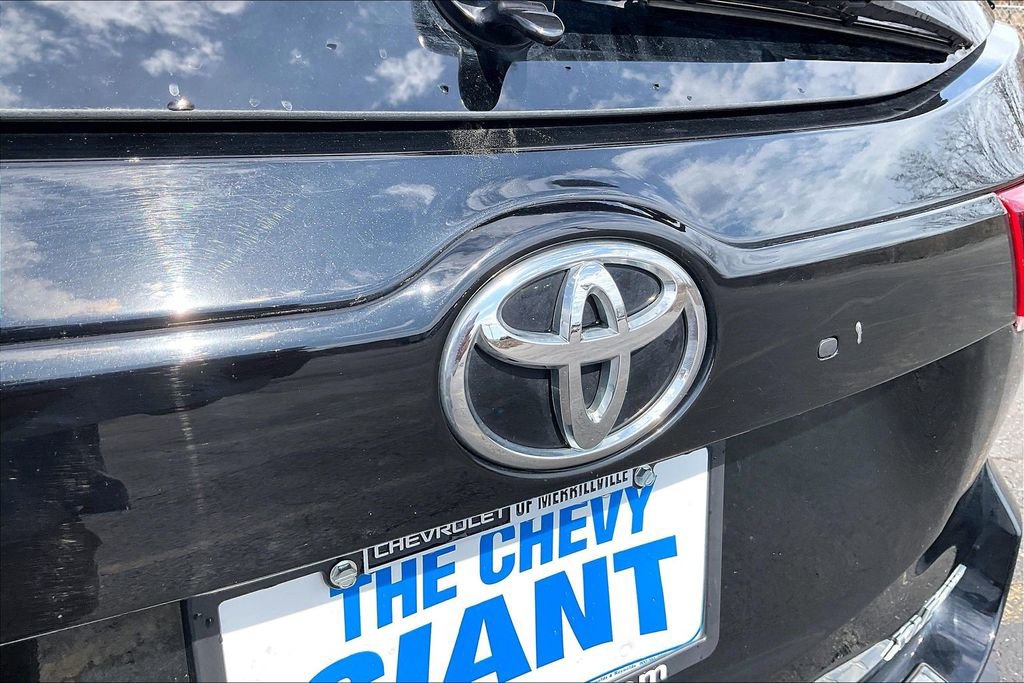 Used 2019 Toyota Highlander XLE AWD/4WD image 26