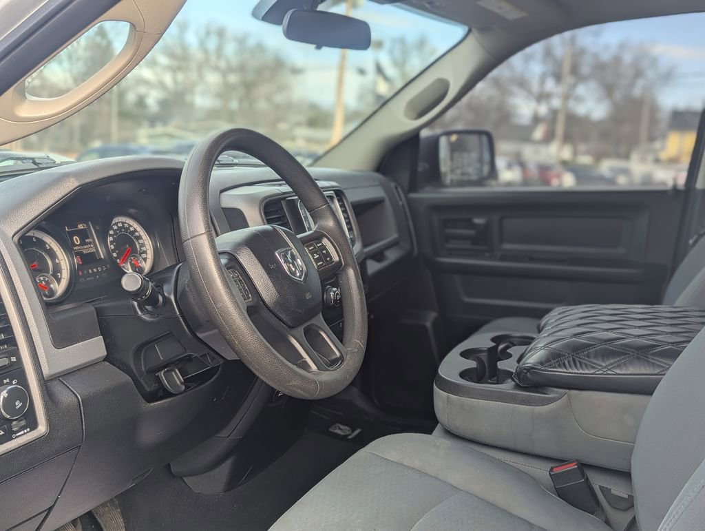 Used 2018 RAM 1500 Express w/ Express Value Package image 14