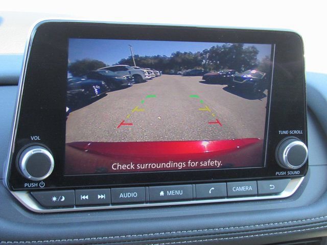 Certified 2025 Nissan Rogue S image 16