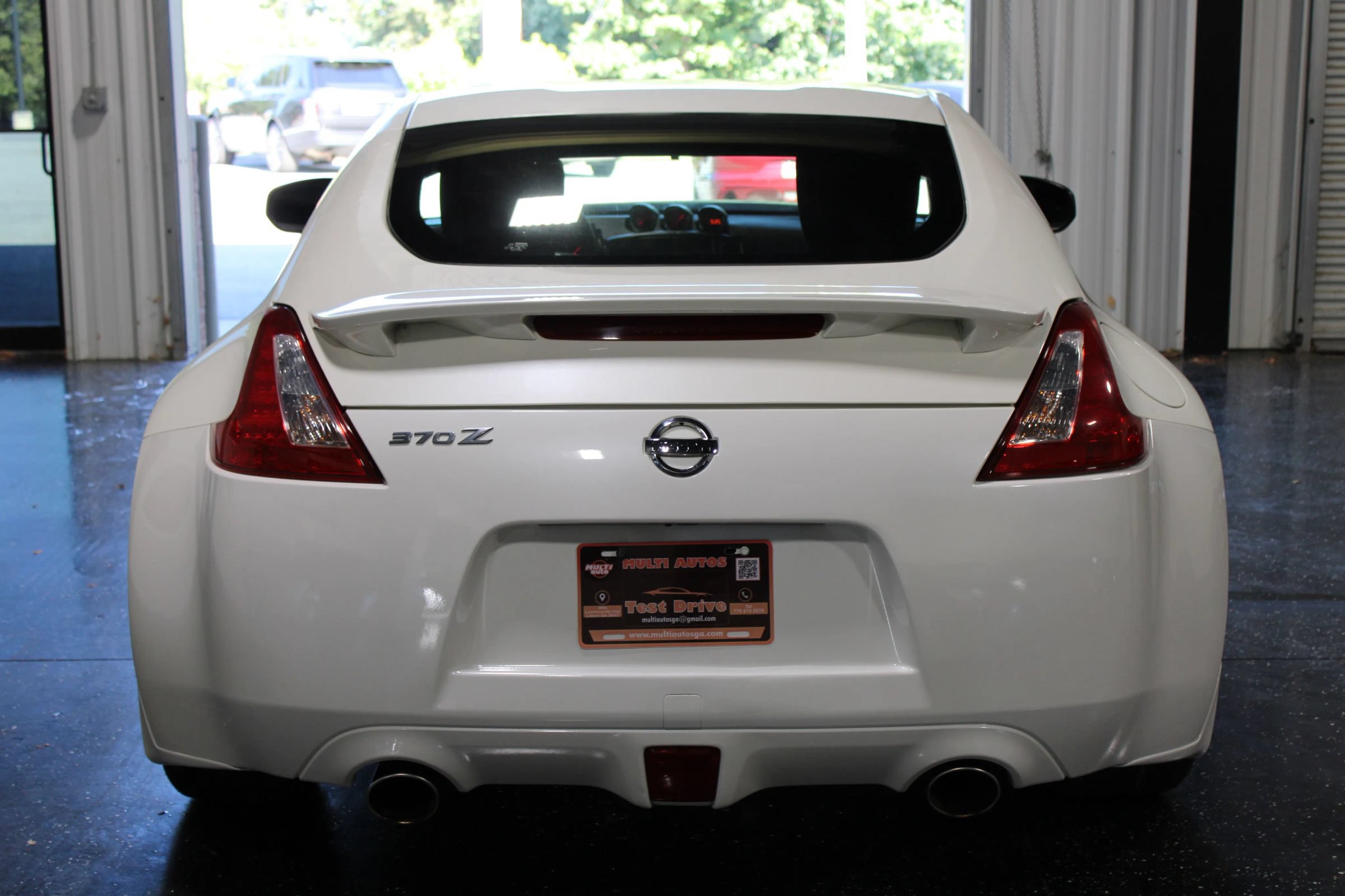 Used 2015 Nissan 370Z Coupe w/ Aerodynamics Package RWD image 5