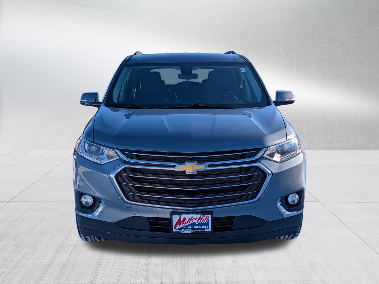 Used 2020 Chevrolet Traverse LT w/ Driver Confidence II Package image 2