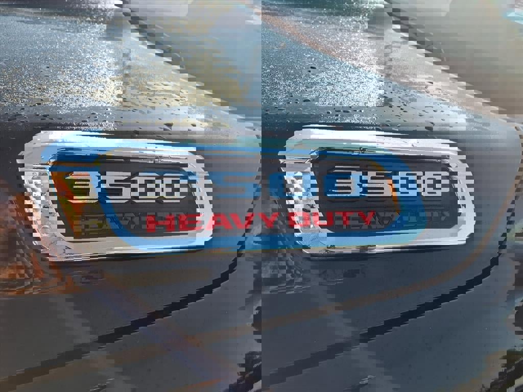 Used 2024 RAM 3500 Limited image 6