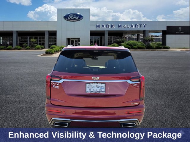 Used 2020 Cadillac XT6 Premium Luxury w/ Platinum Package FWD image 4