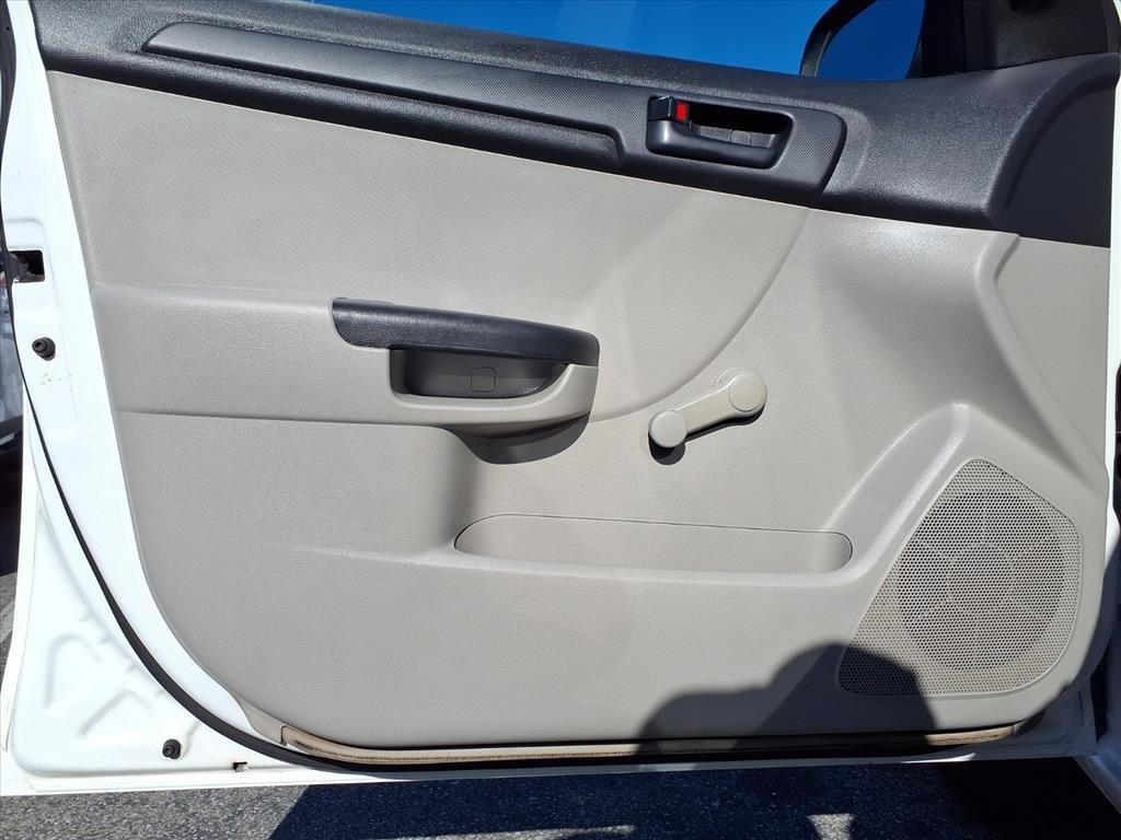 Used 2011 Kia Forte LX image 44