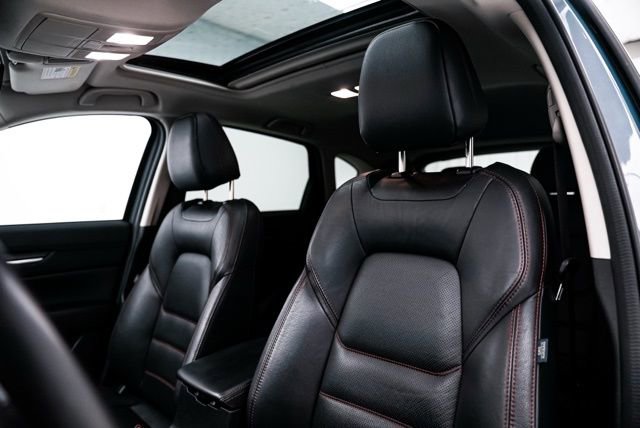 Used 2024 MAZDA CX-5 Carbon Edition image 12