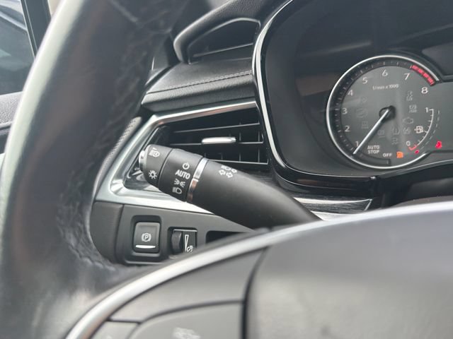 Used 2023 Cadillac XT5 Premium Luxury AWD/4WD image 33