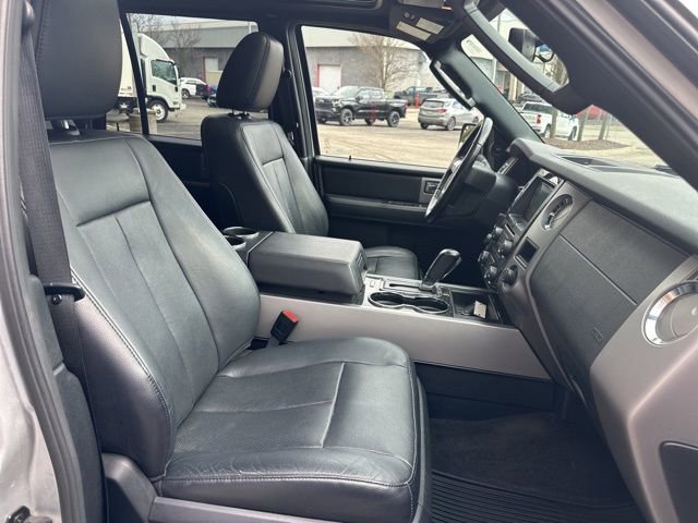 Used 2017 Ford Expedition Limited w/ Equipment Group 301A image 32