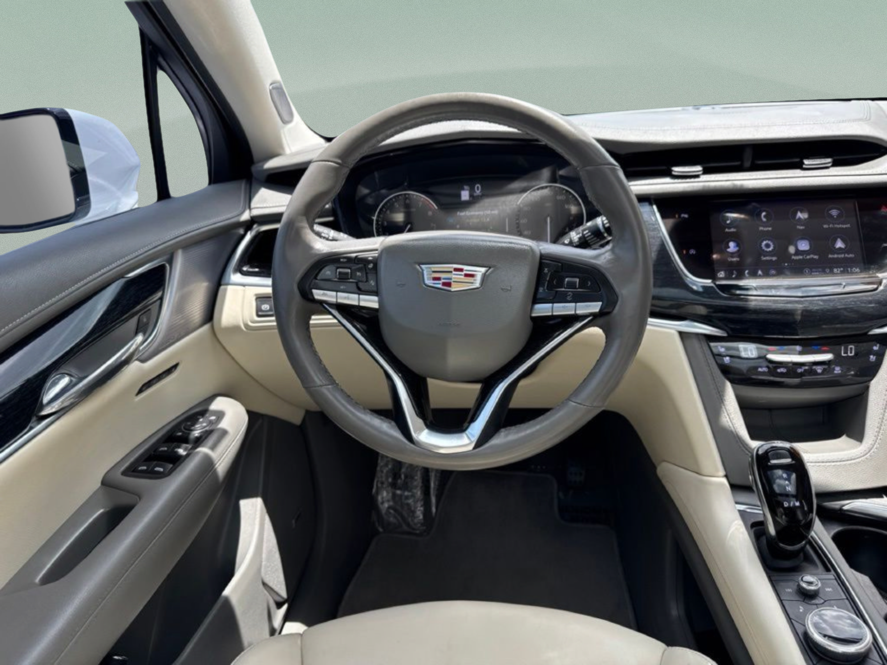 Used 2024 Cadillac XT6 Premium Luxury FWD image 27