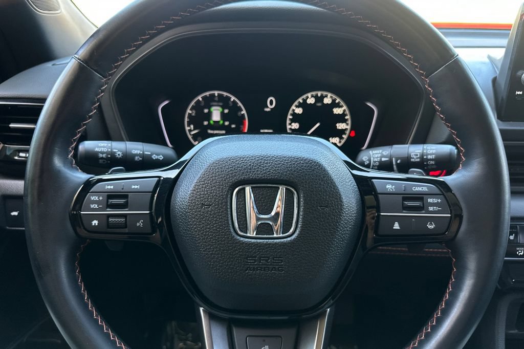 Certified 2025 Honda Pilot TrailSport image 27