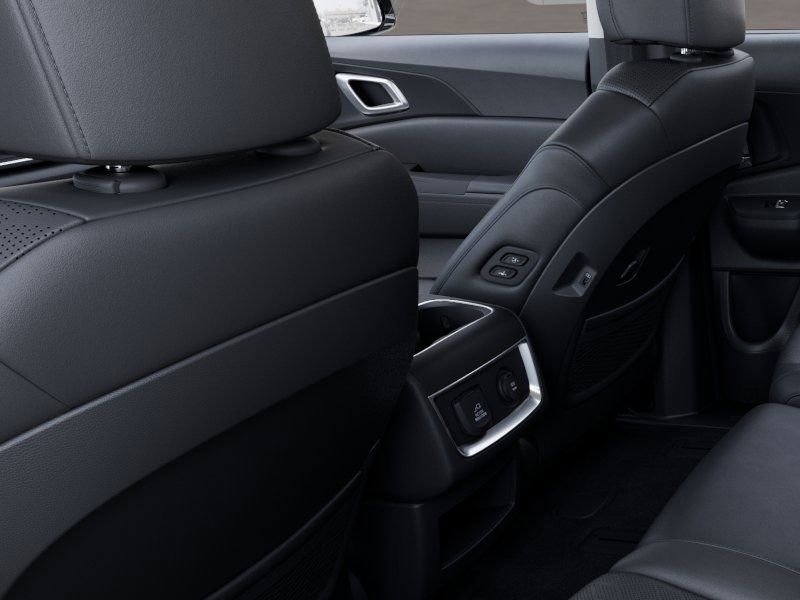 New 2025 Kia Carnival SX w/ SX Dark Edition Package FWD image 26