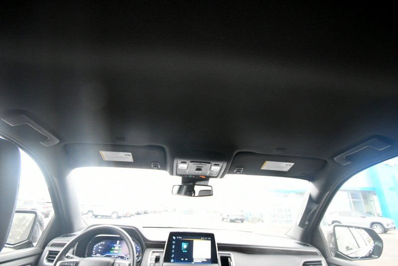 Used 2024 Chevrolet Suburban LT AWD/4WD image 16