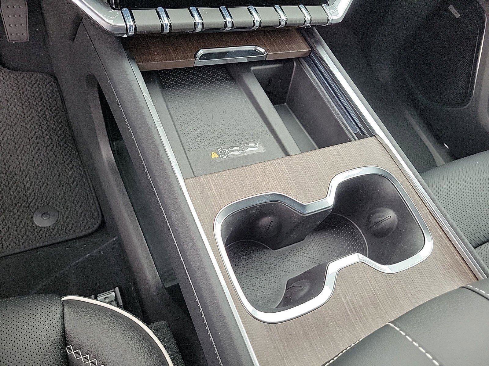 New 2026 GMC Acadia Denali w/ Super Cruise Package image 28