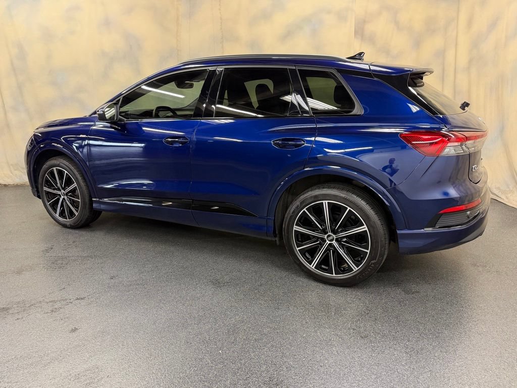 Used 2022 Audi Q4 e-tron Premium Plus AWD/4WD image 4