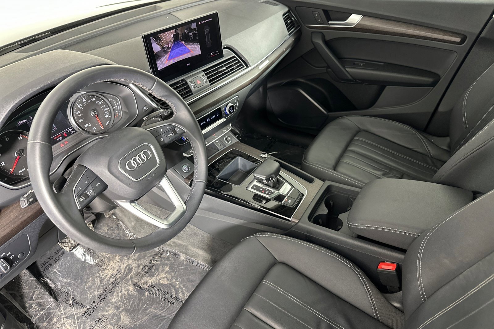 Used 2023 Audi Q5 2.0T Premium w/ Convenience Package AWD/4WD image 9