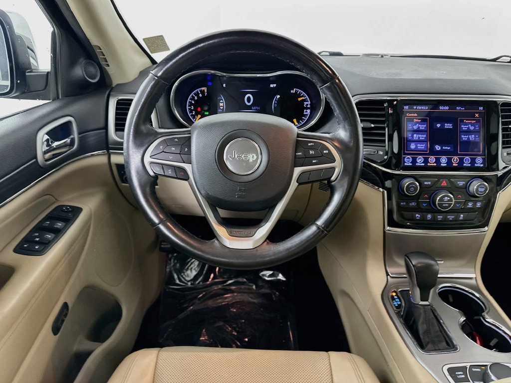 Used 2020 Jeep Grand Cherokee Limited w/ Luxury Group II AWD/4WD image 29