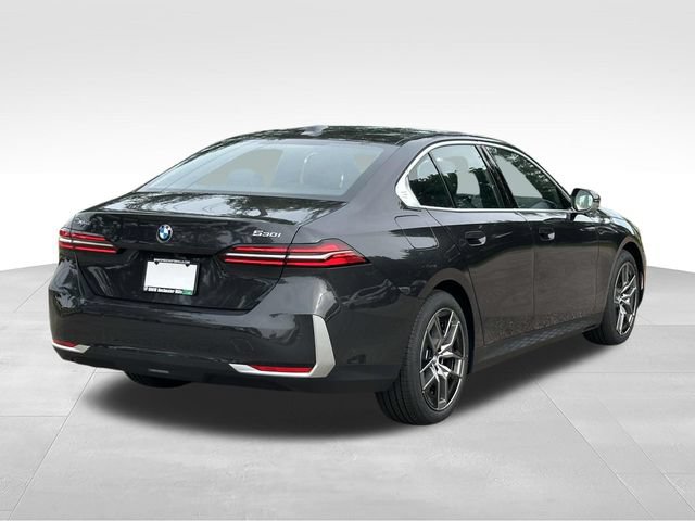 New 2027 BMW 530i xDrive w/ Premium Package AWD/4WD image 4