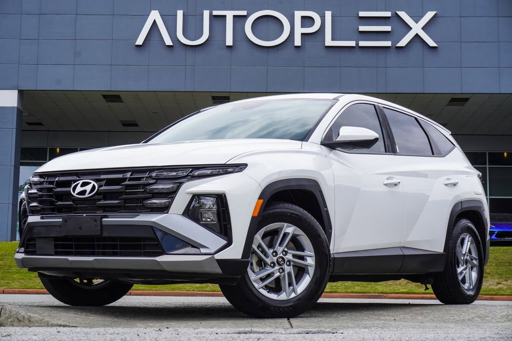 Used 2025 Hyundai Tucson SE FWD video 1