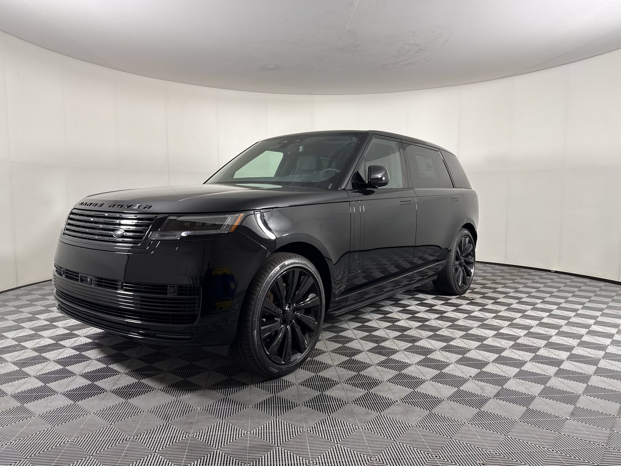 New 2026 Land Rover Range Rover Long Wheel Base SV