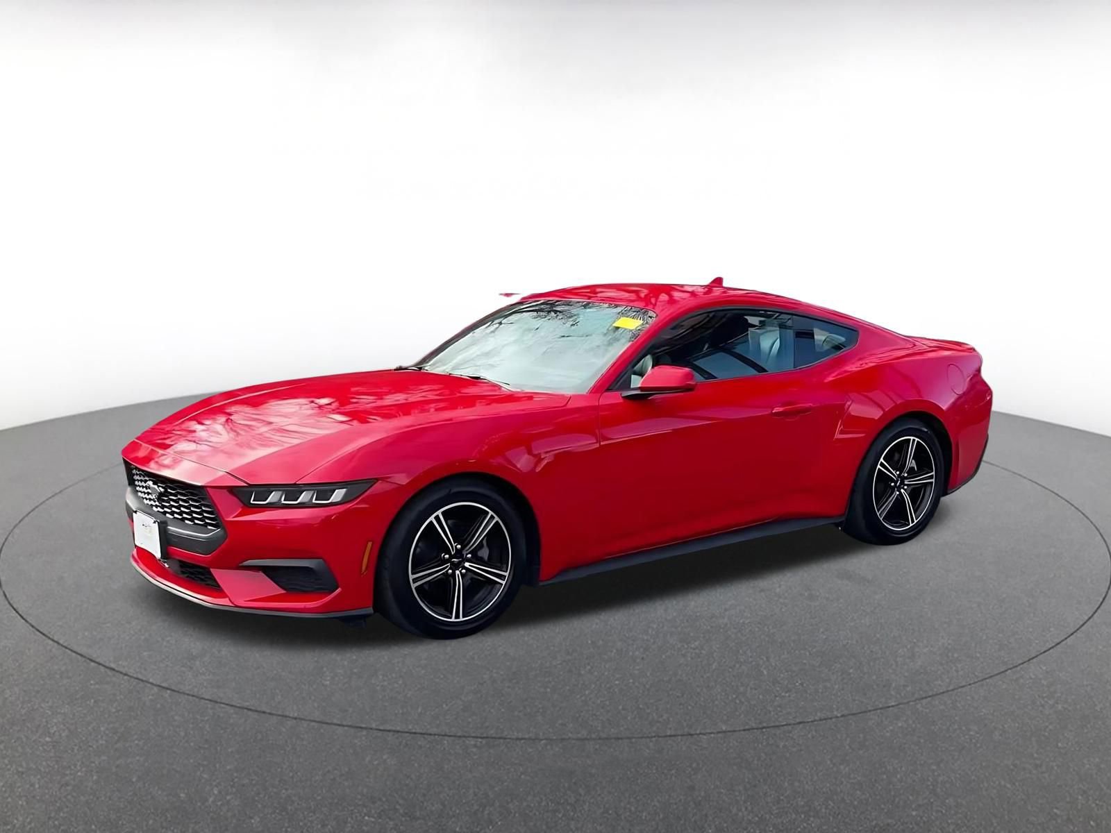 Used 2024 Ford Mustang Premium image 8