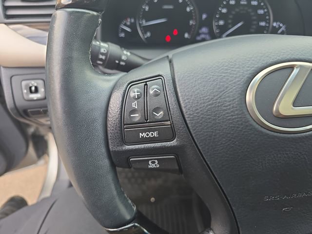 Used 2017 Lexus LS 460 AWD w/ Comfort Package image 20