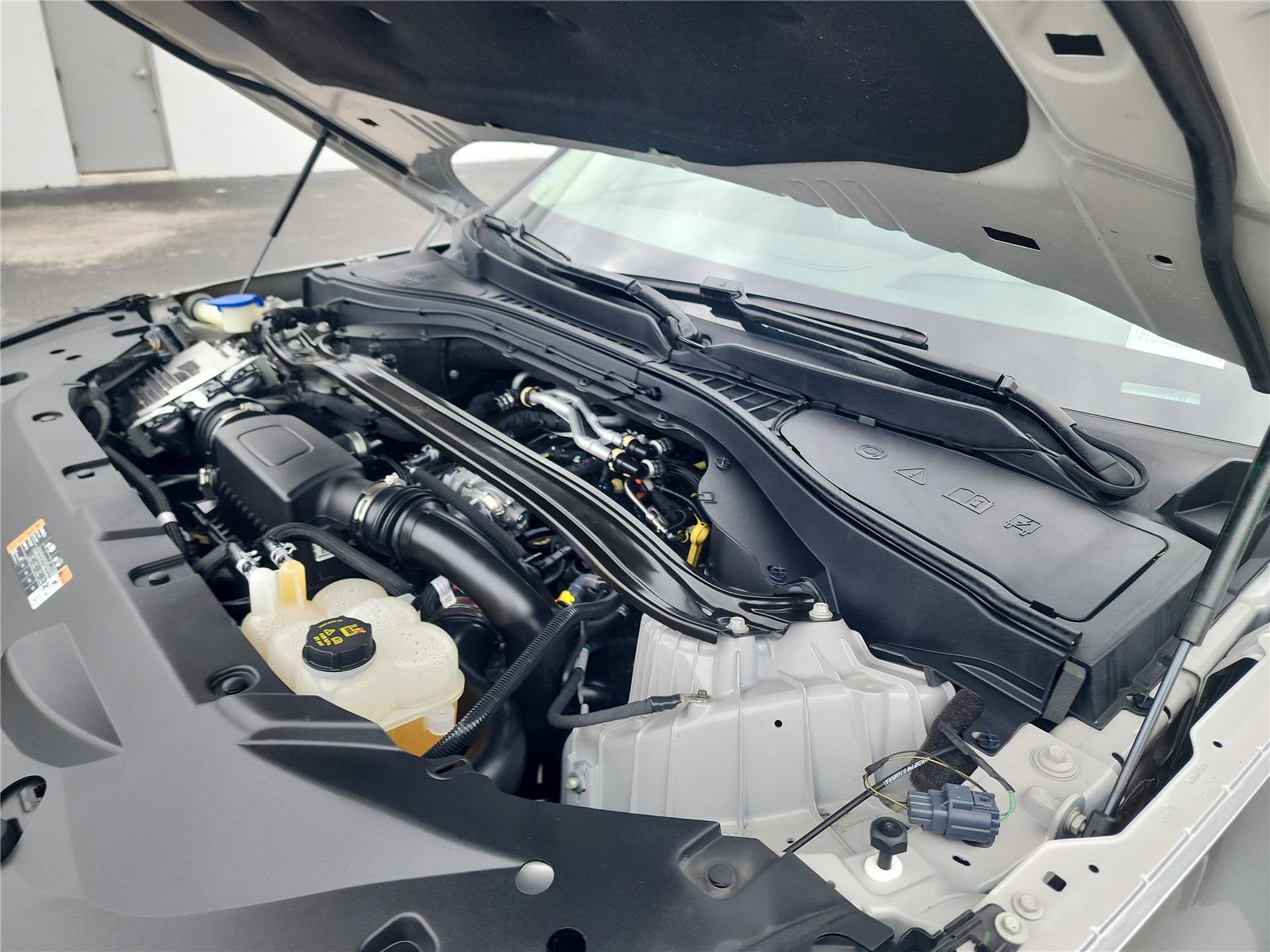 Used 2023 Lincoln Aviator Reserve w/ Equipment Group 201A AWD/4WD image 15