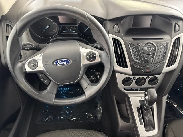 Used 2014 Ford Focus SE FWD image 22