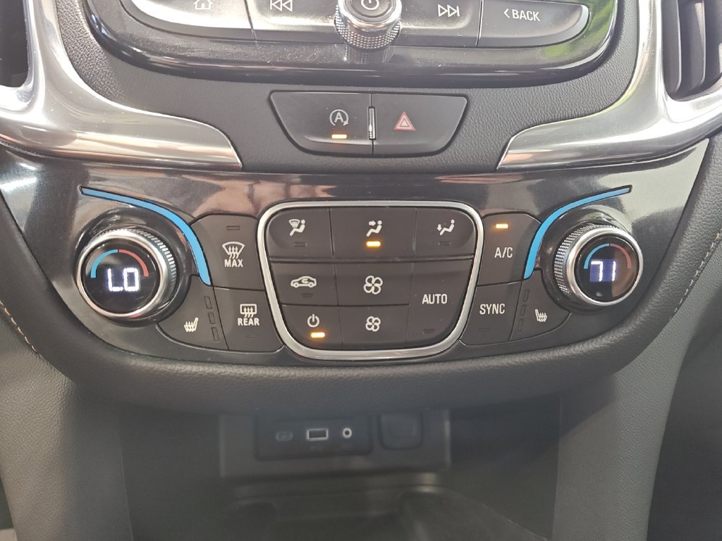 Used 2022 Chevrolet Equinox Premier AWD/4WD image 25