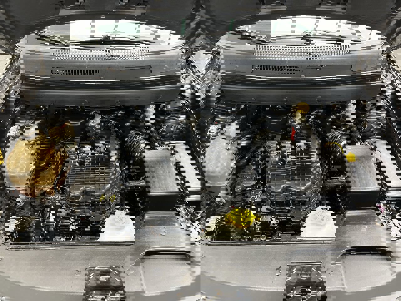 Used 2014 Dodge Journey SXT w/ Flexible Seating Group image 24