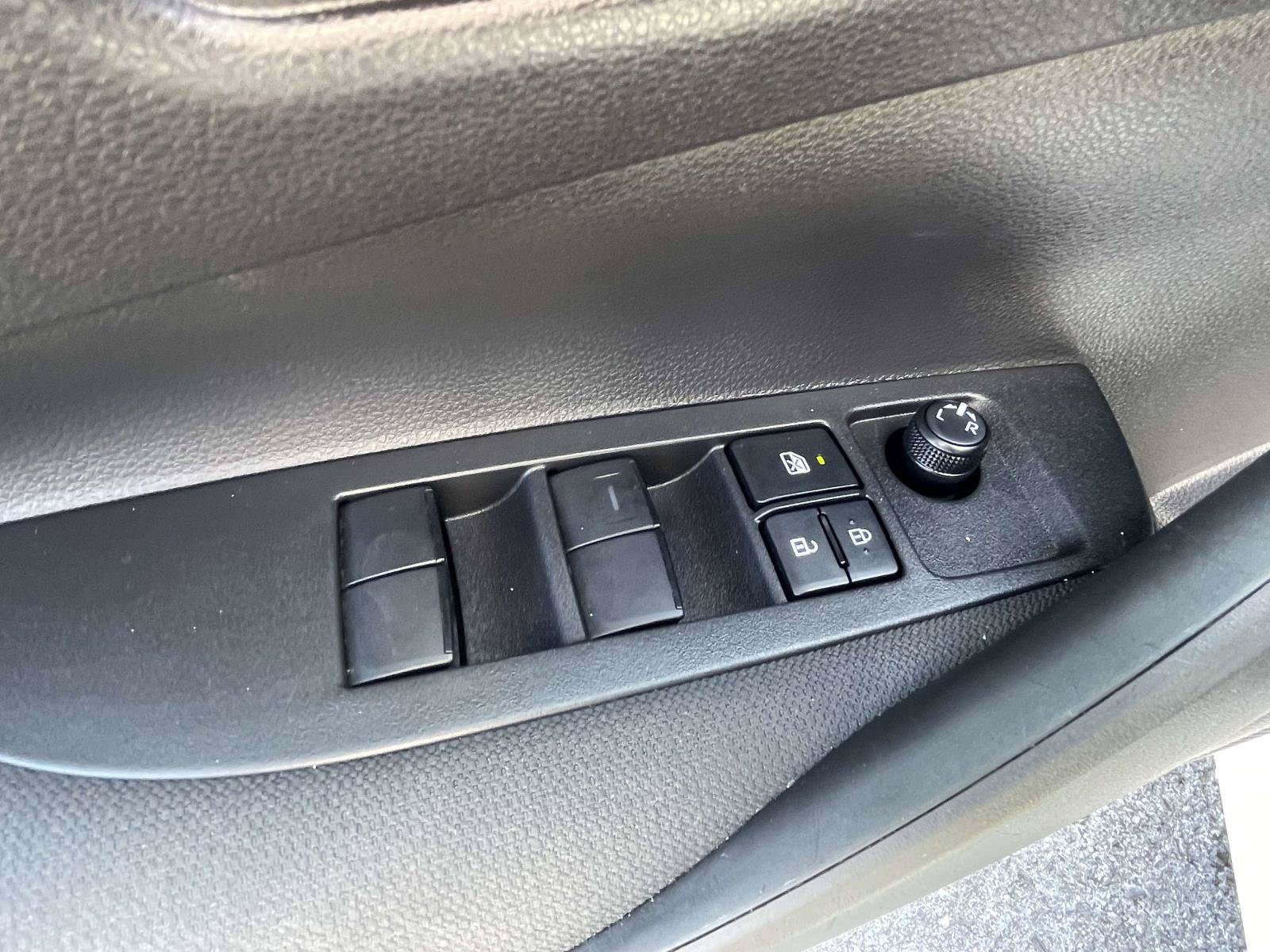 Used 2026 Toyota Corolla LE FWD image 16