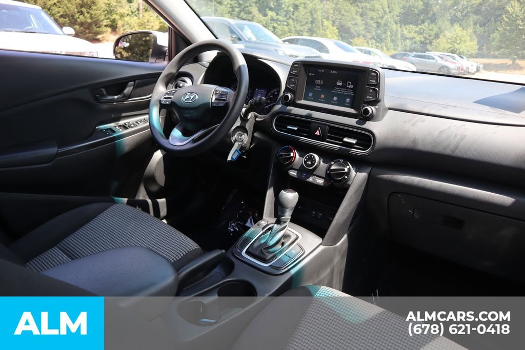 Used 2021 Hyundai Kona SE image 22