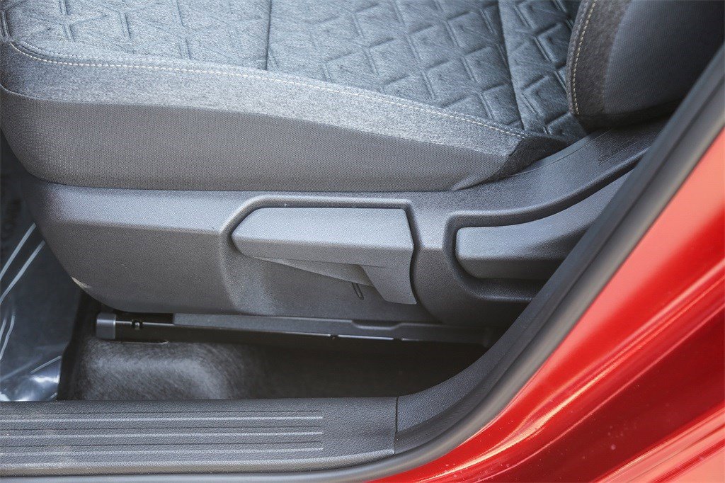 New 2026 Nissan Kicks SV w/ Charging Package image 22