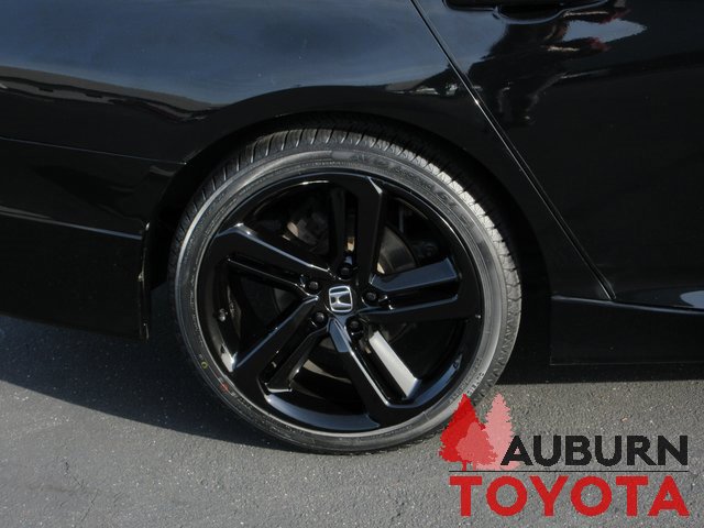 Used 2019 Honda Accord Sport image 4