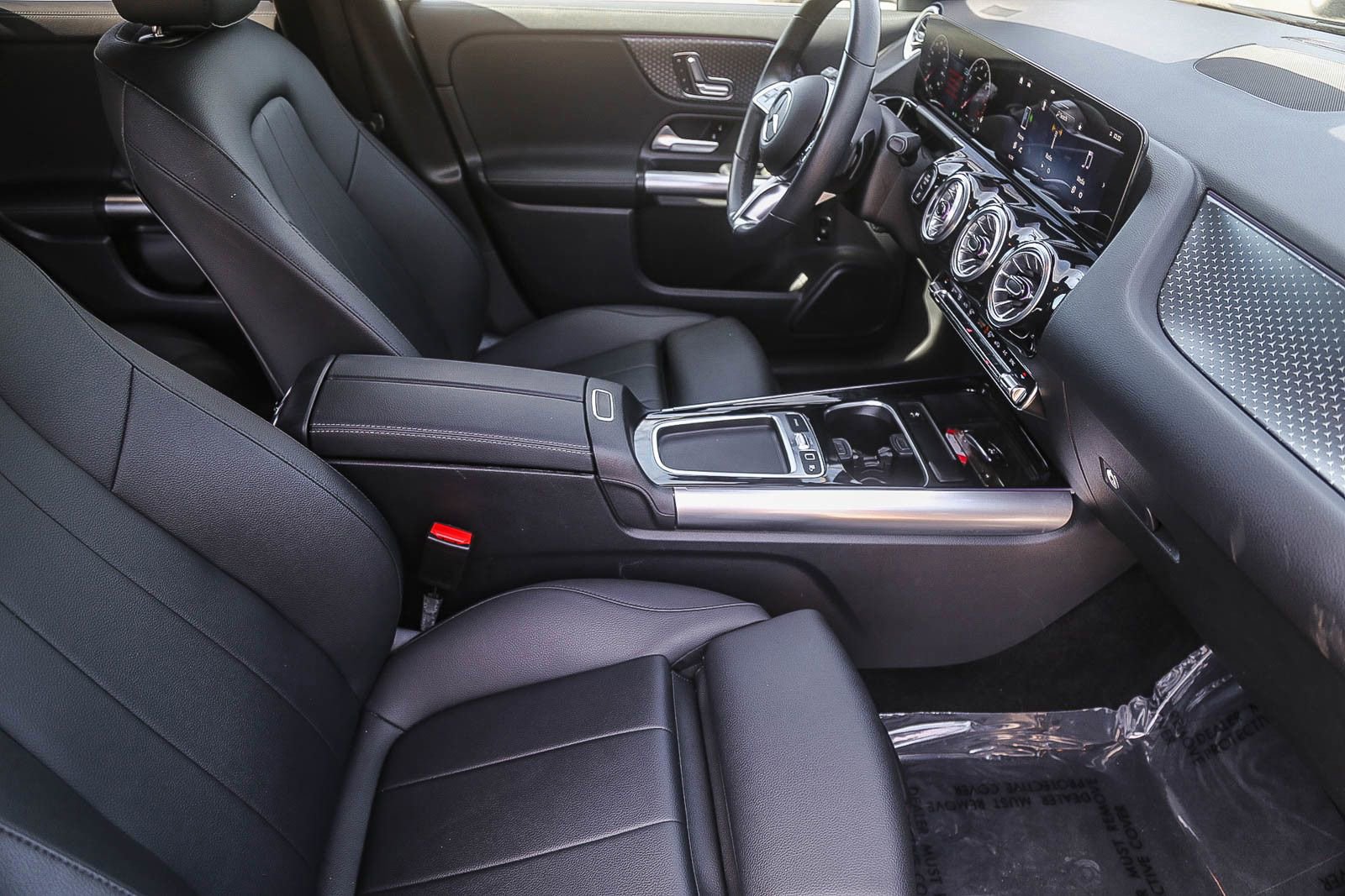 Certified 2025 Mercedes-Benz GLA 250 image 14