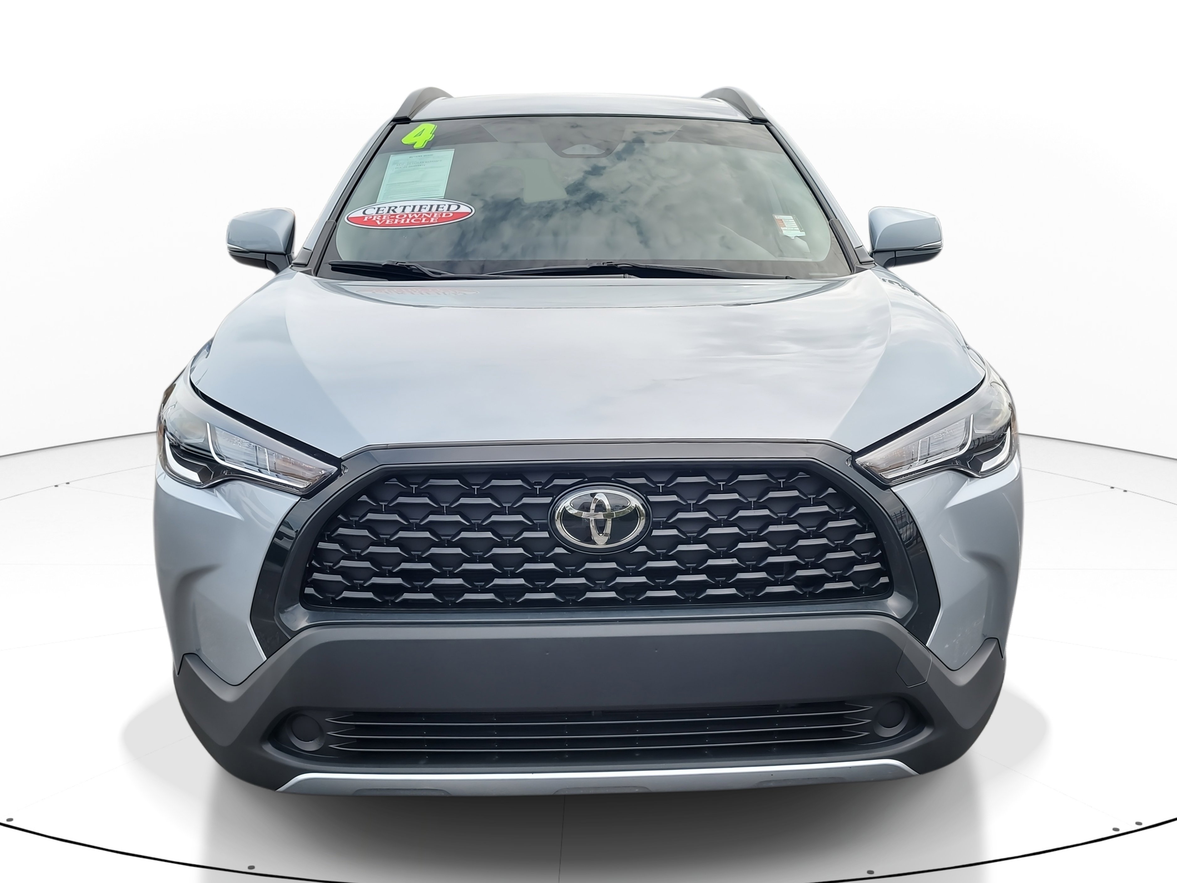 Certified 2024 Toyota Corolla Cross LE image 2