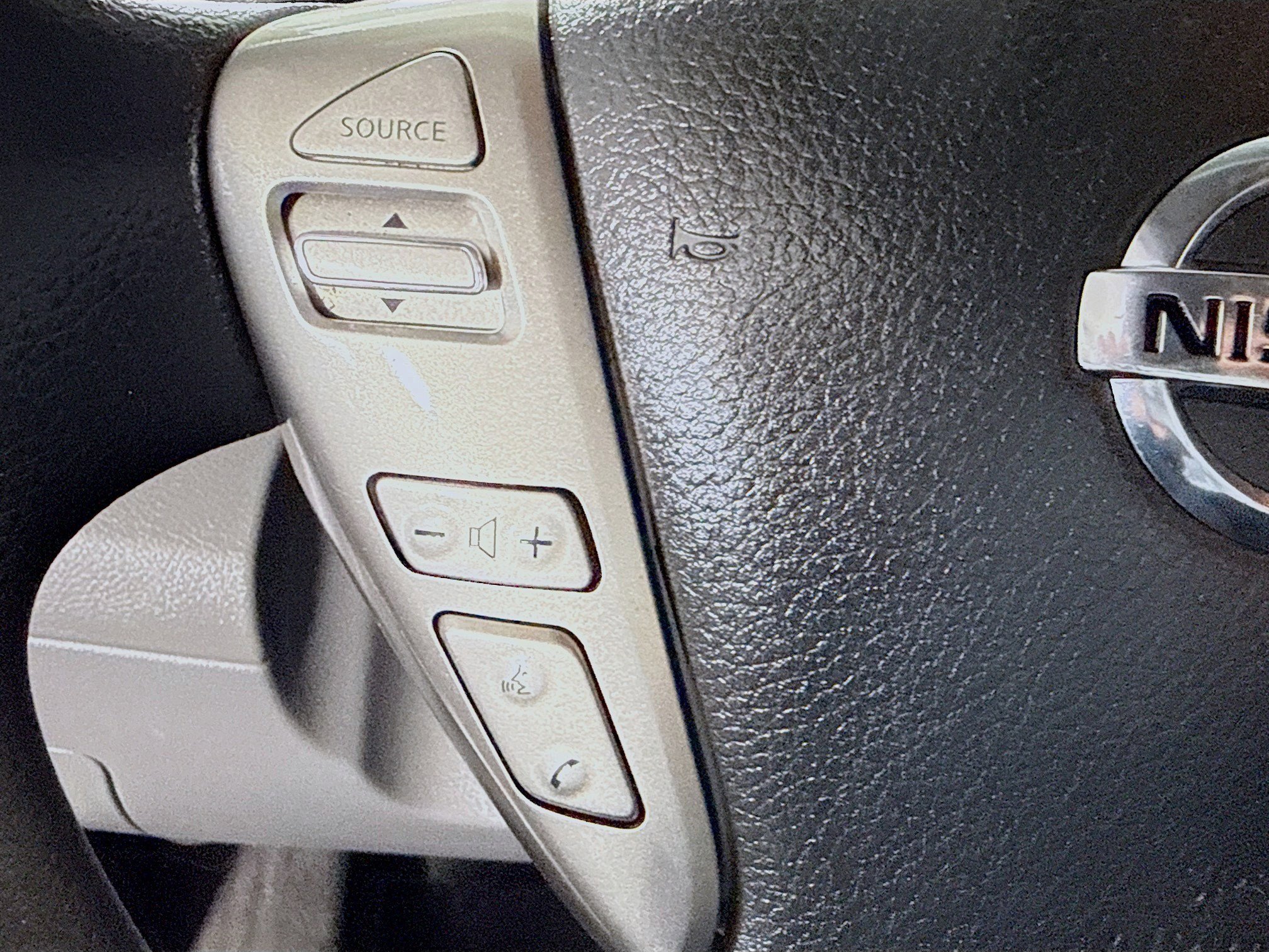 Used 2020 Nissan NV200 S image 14