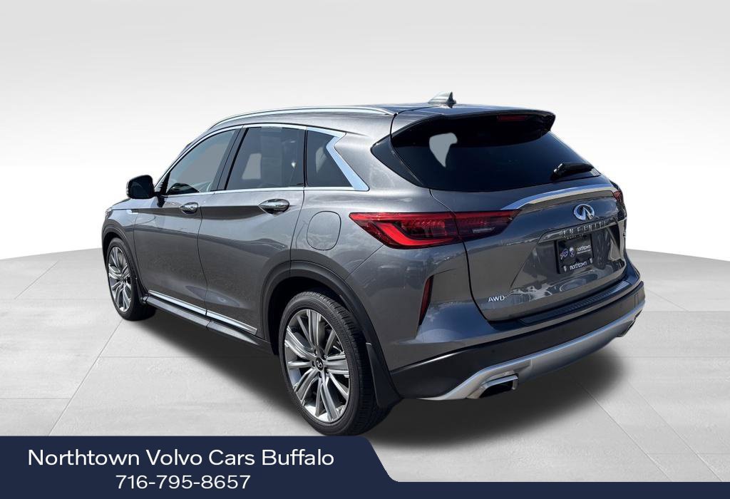 Used 2021 INFINITI QX50 Sensory w/ Accent Package AWD/4WD image 3