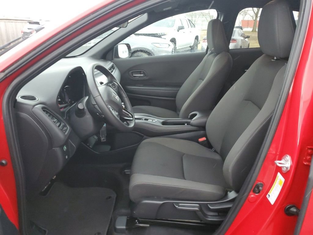 Used 2022 Honda HR-V Sport image 14